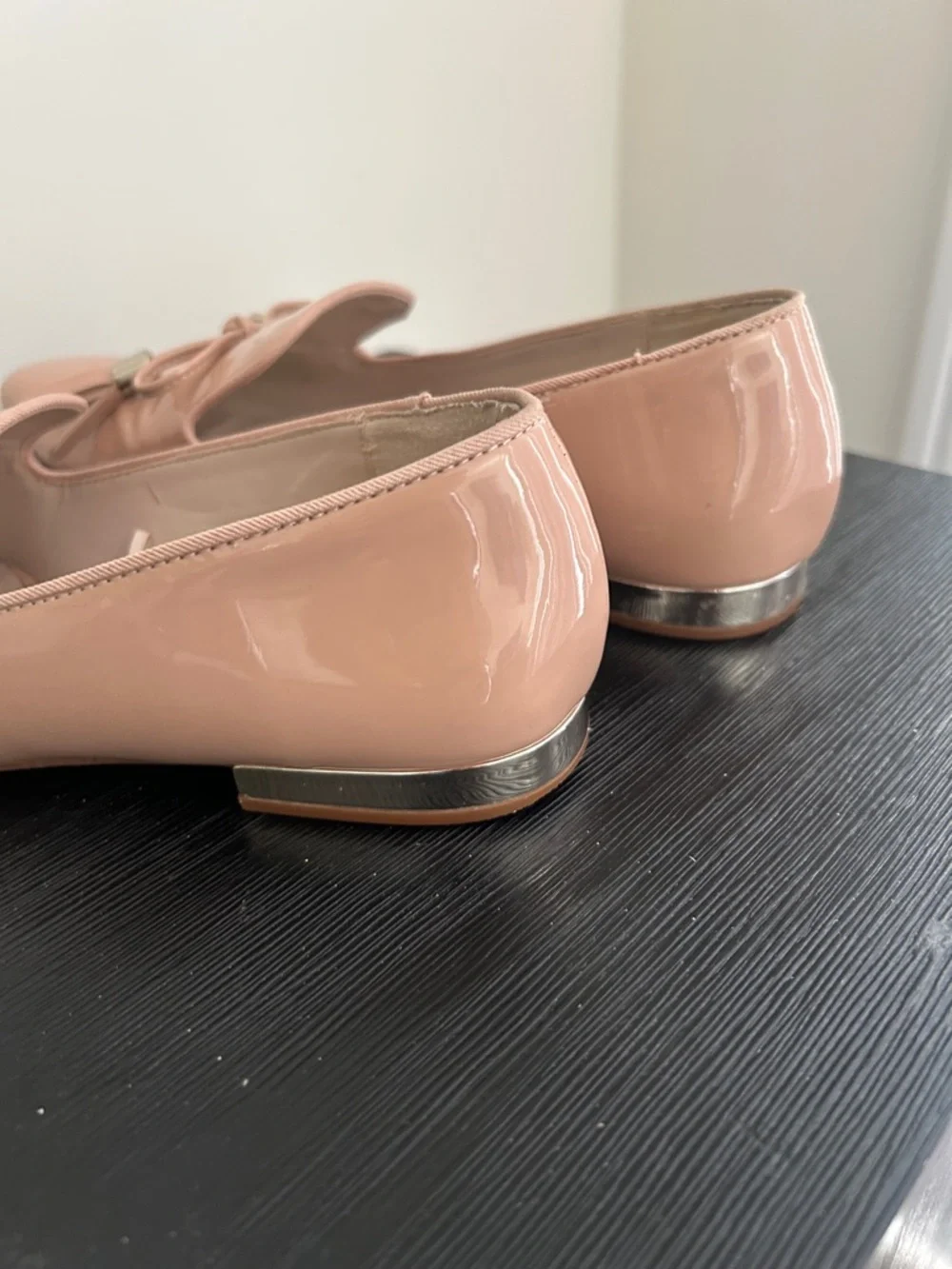 Zara Basic Nude Flats Gold Accent Heel Bow Size 38 - Picture 13 of 16